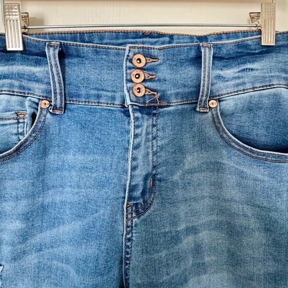 Kendall + Kylie ‘The Ultra Babe Skinny’ Distressed Blue Jeans Size 11/30 - Picture 12 of 14